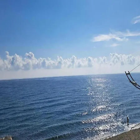 In Moriani-plage Near サン・ニコラオ